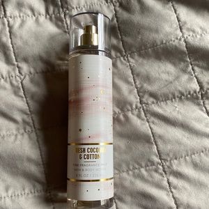 Bath and Body Works Fresh Coconut and Cotton Perfume